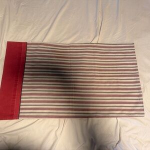 Elegant Striped Pillowcase in Red and Cream